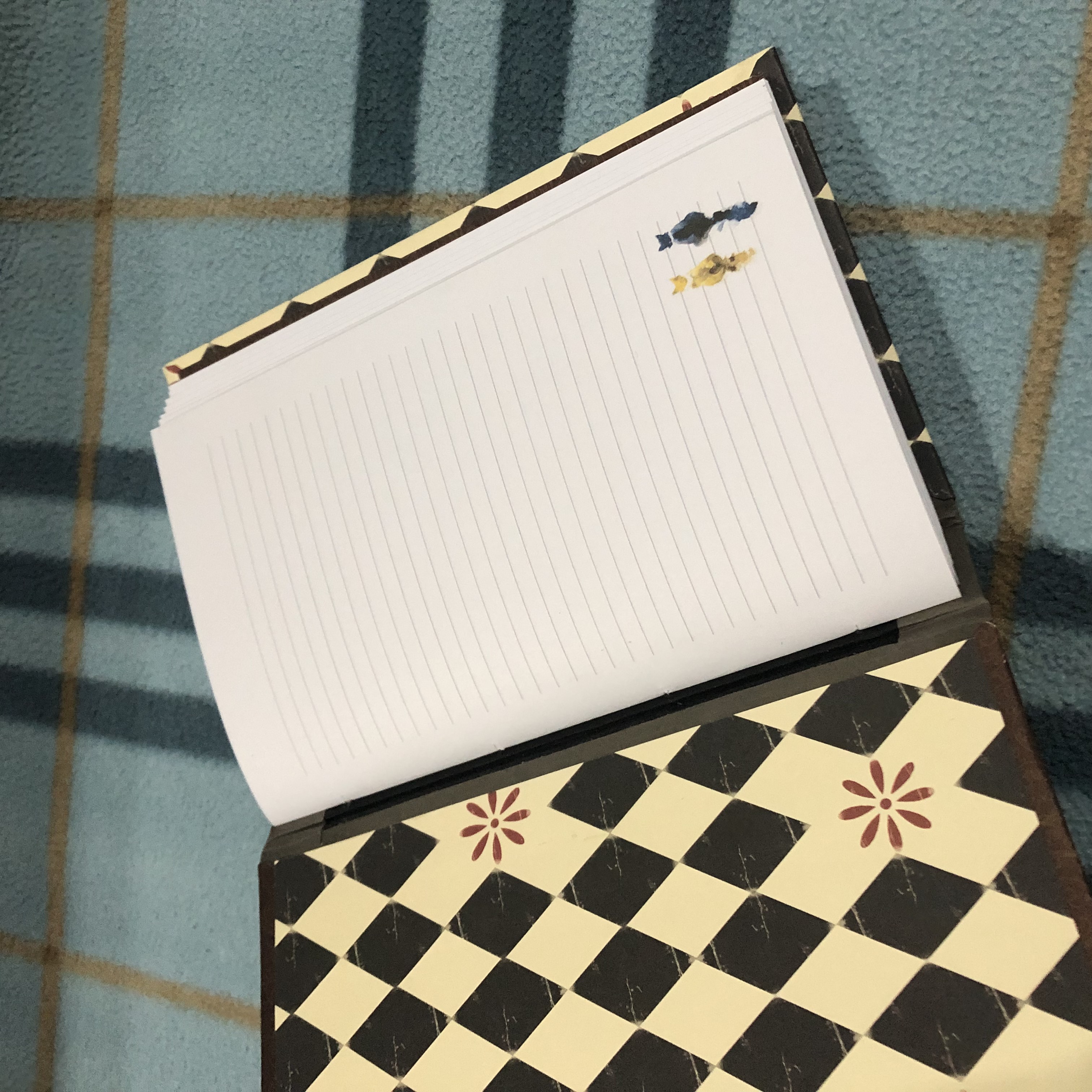 Cross-stitch Decopaper Cat Notebook - open